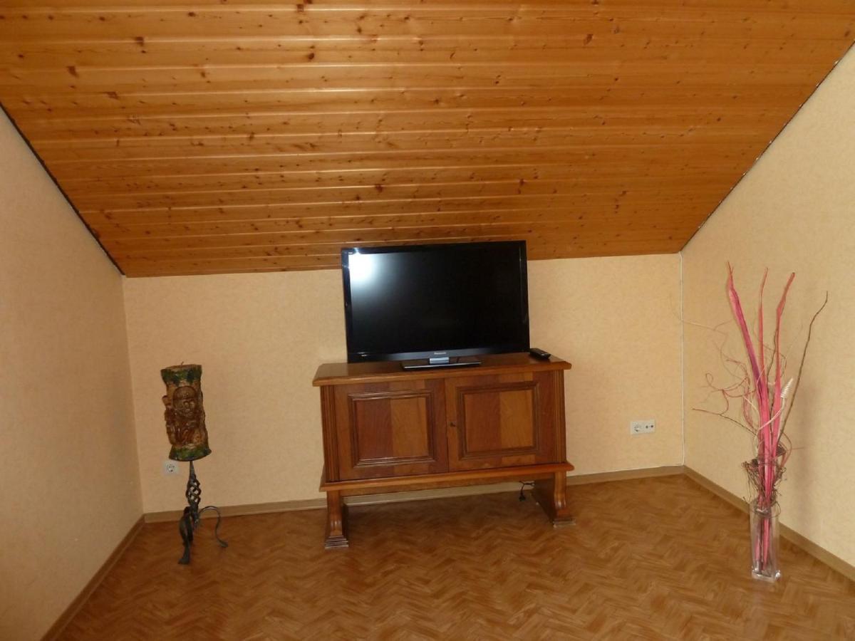 Ferienwohnung Noerpel Igersheim Ngoại thất bức ảnh